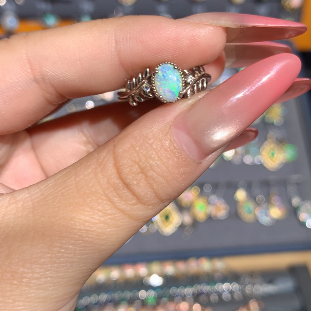 银S925镶嵌欧泊澳洲欧泊戒指l