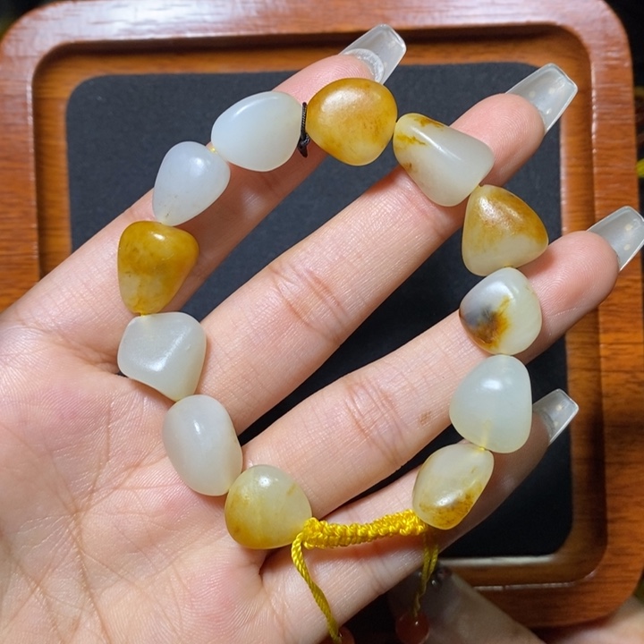 和田玉手链未镶嵌