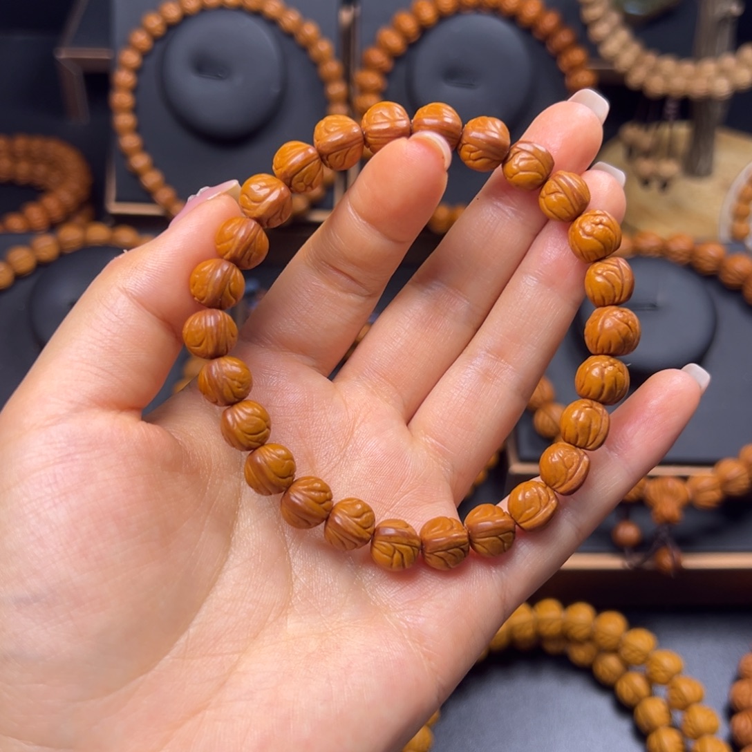 宁***静手串桃核野生玉龙脊10