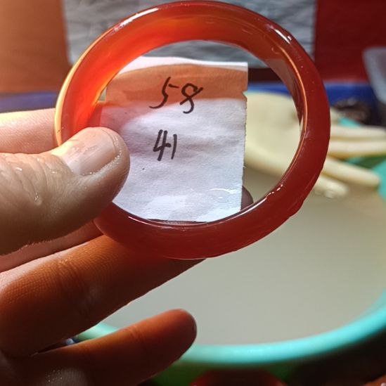 玛瑙/玉髓手镯未镶嵌