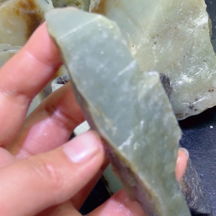 和田玉未镶嵌珠宝半成品