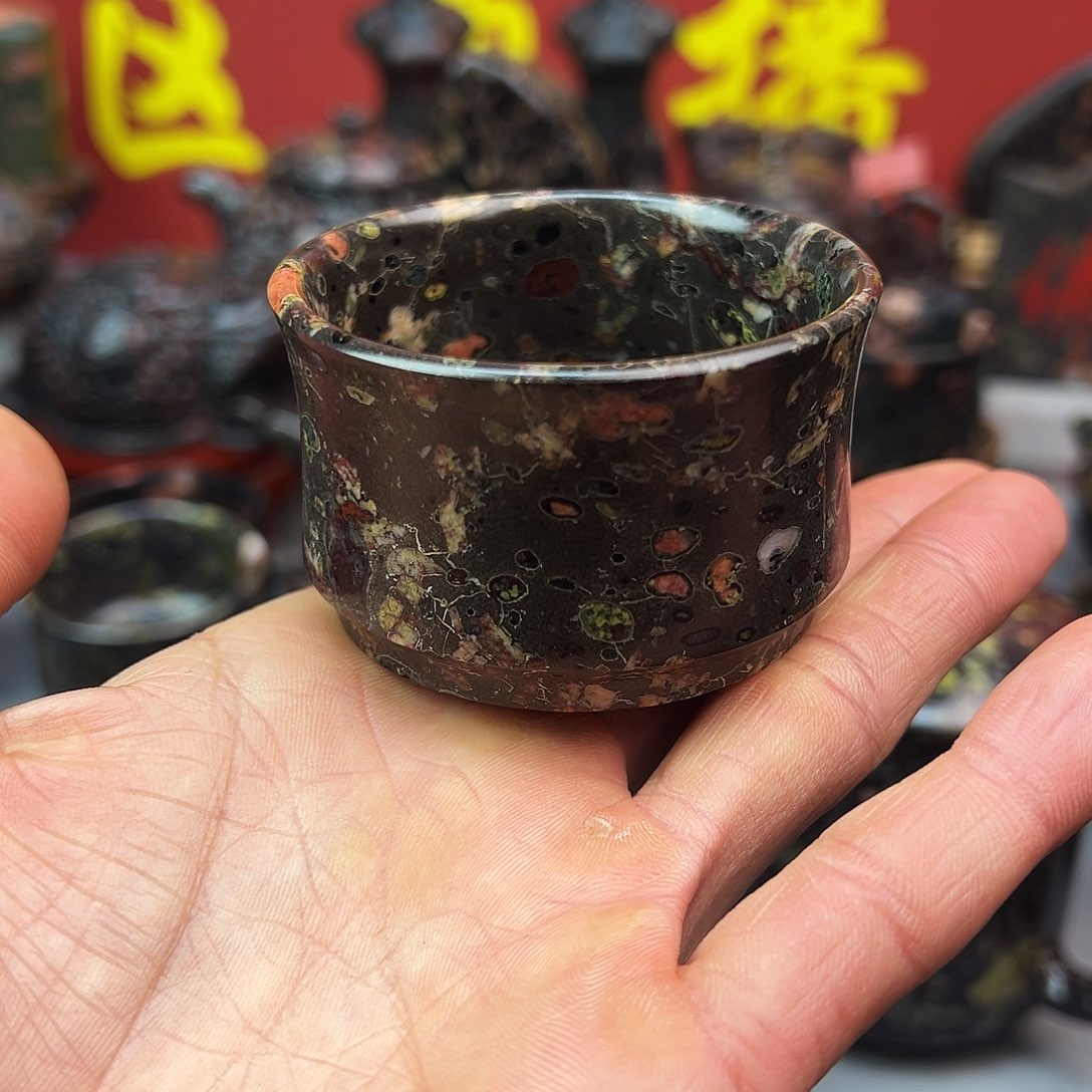 梅花玉茶周边配套