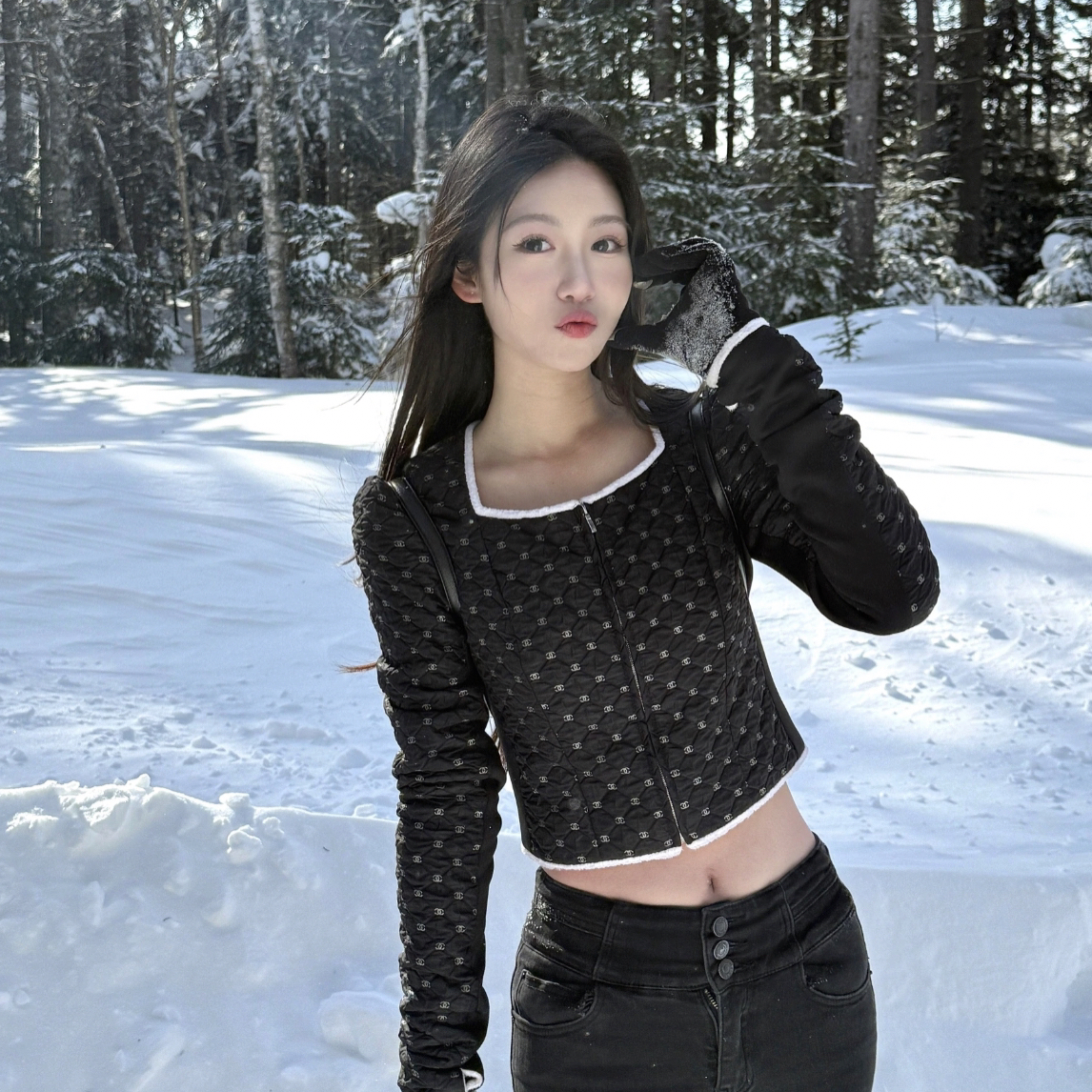 99新 Chanel/香奈儿 21N滑雪系列黑色logo满印刺绣外套36码