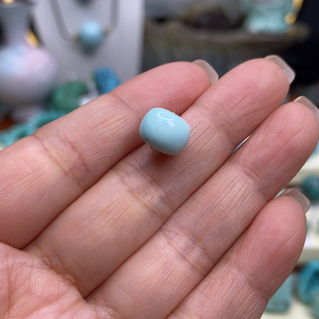 绿松石未镶嵌珠宝奇石9.3×7.6