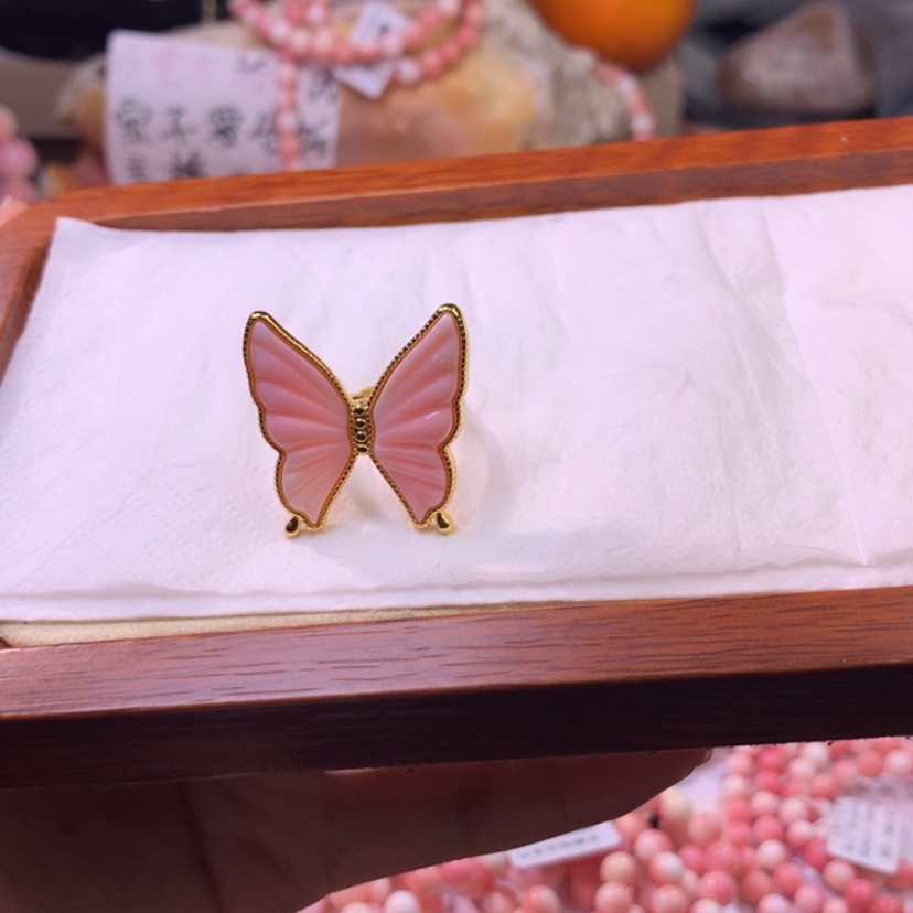 【闪购商品】查罗石颈饰合金福利101