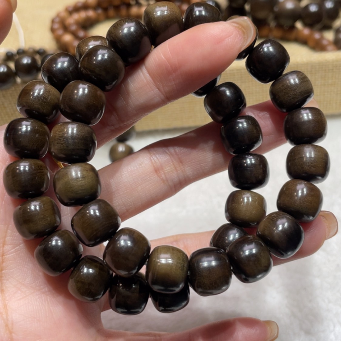 【闪购商品】檀香木手串/手链白****痣10×11阴沉