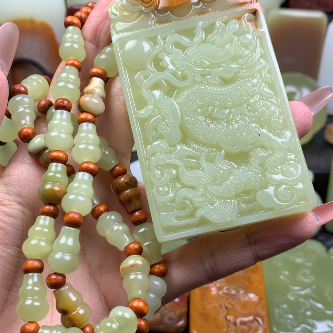 °***°新疆昆仑山料牌子