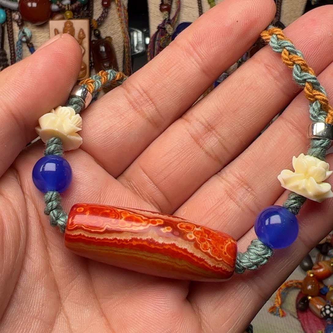 玛瑙/玉髓颈饰未镶嵌