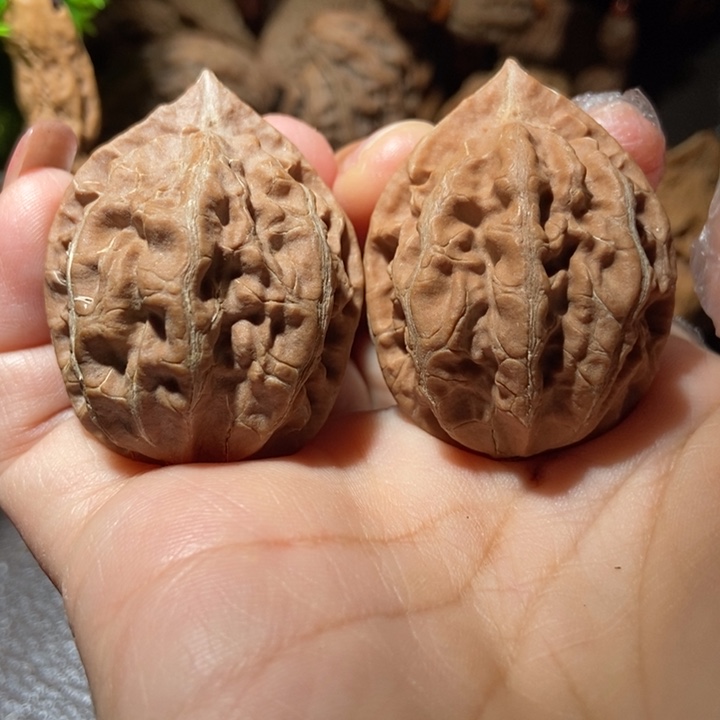 把件文玩核桃东北楸子小雪17