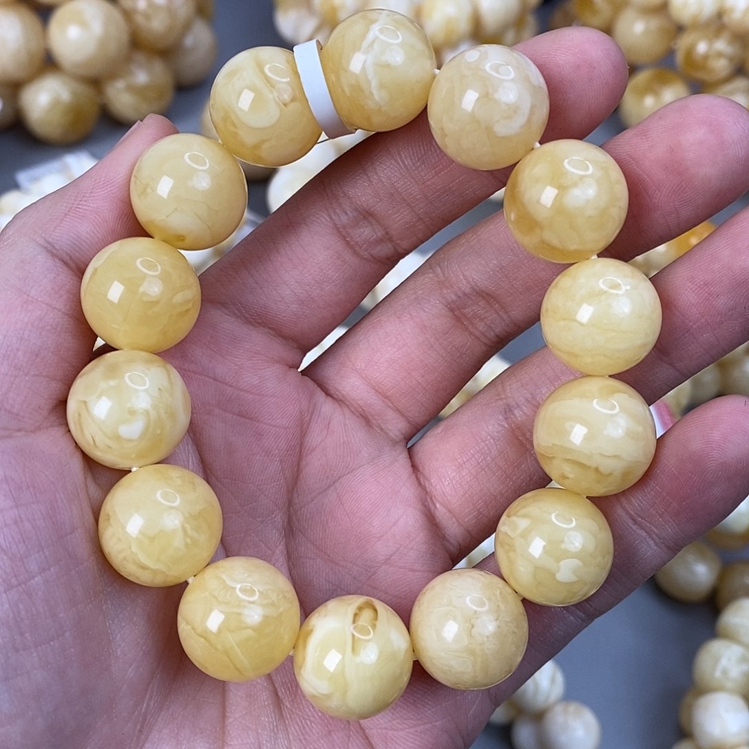 琥珀未镶嵌珠宝奇石30g15mm