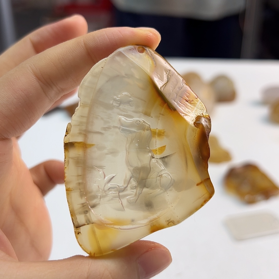 玛瑙/玉髓未镶嵌颈饰