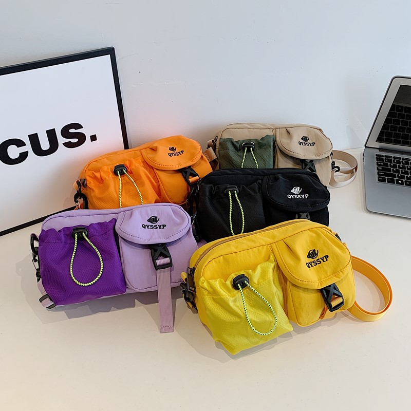 迷你运动斜挎包休闲小包包街头男女机能手机包抽绳情侣同款单肩包