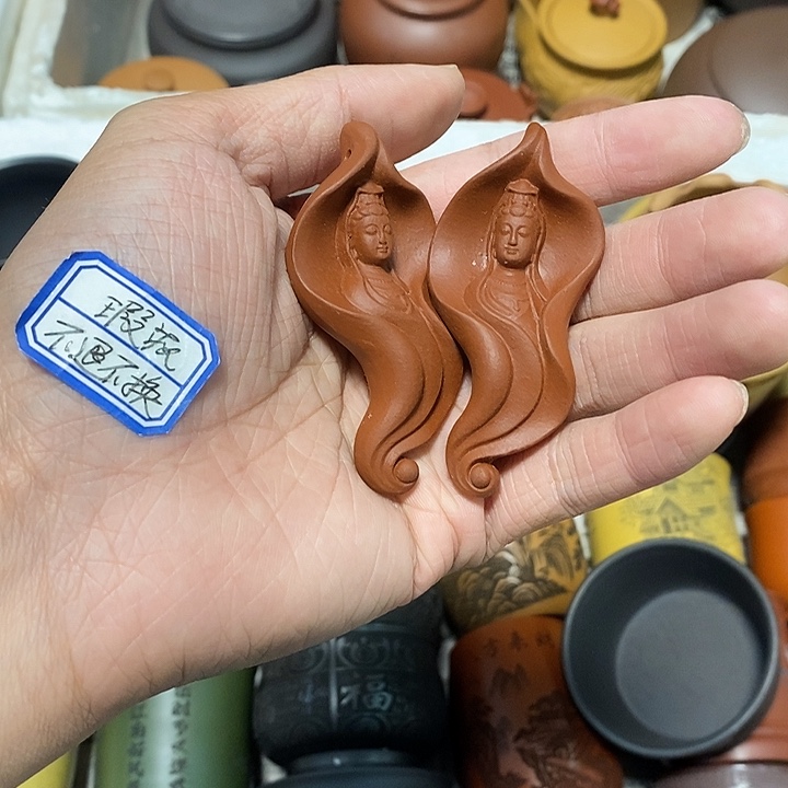 瑕疵不退不换介意勿拍