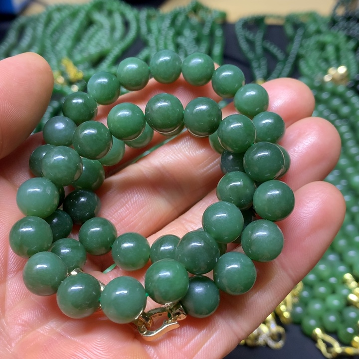 和田玉（碧玉）项链未镶嵌9.5mm