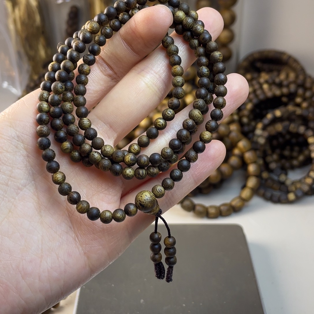 沉香碎屑沉香卡4多7克