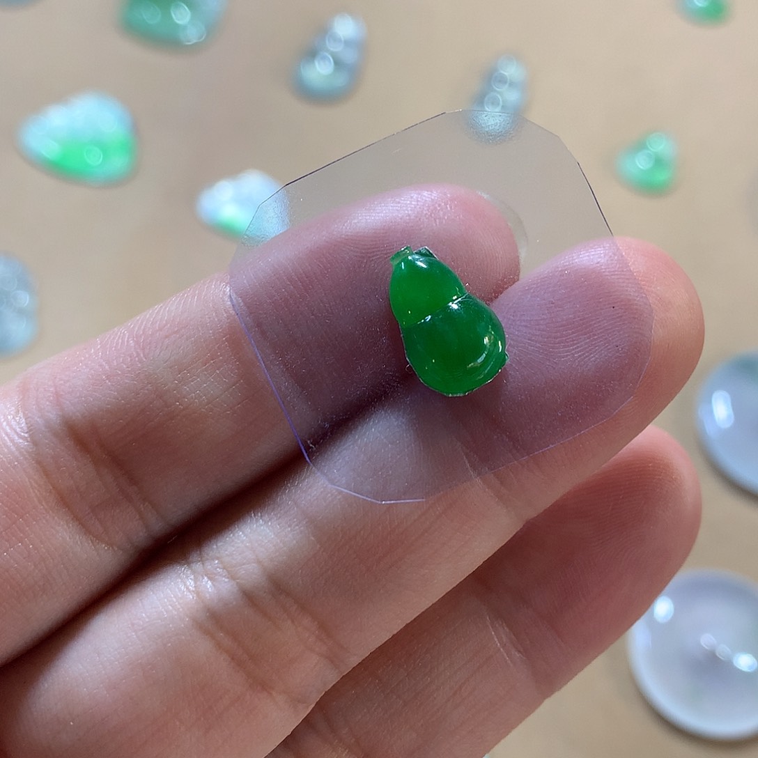 定制翡翠未镶嵌葫芦