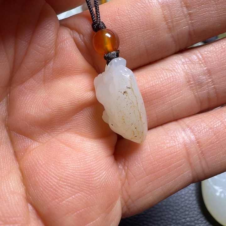 和田玉挂件未镶嵌大**通