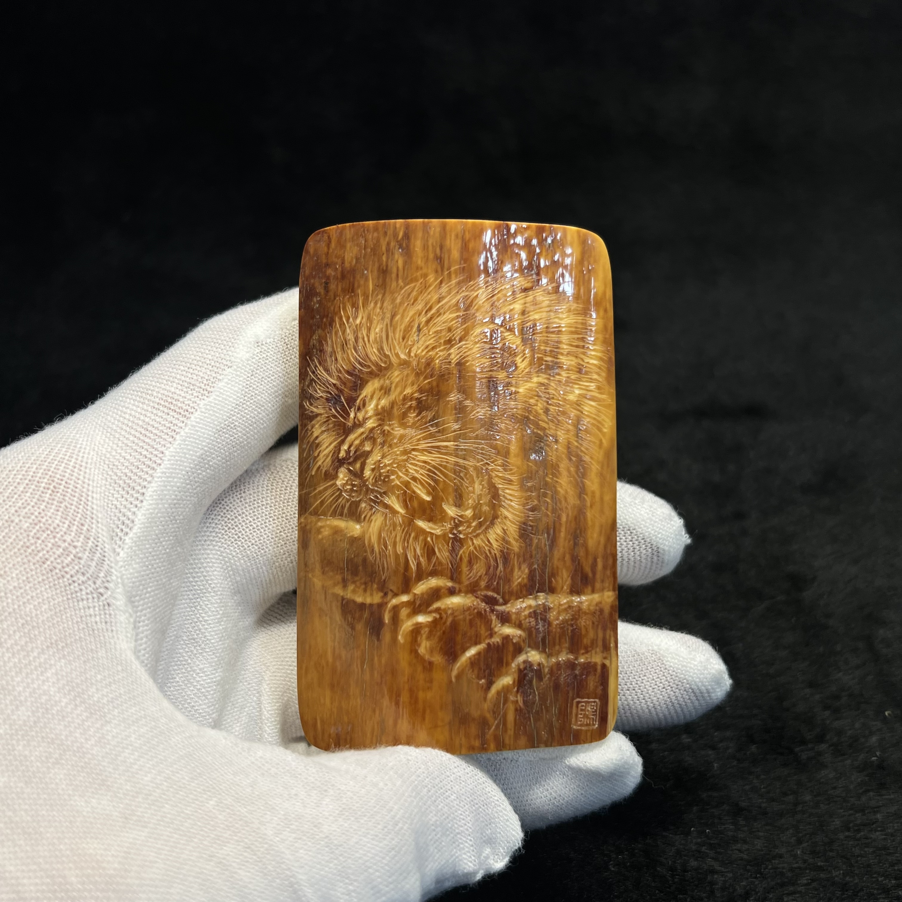 A0017狮子雄风猛犸牙工艺品