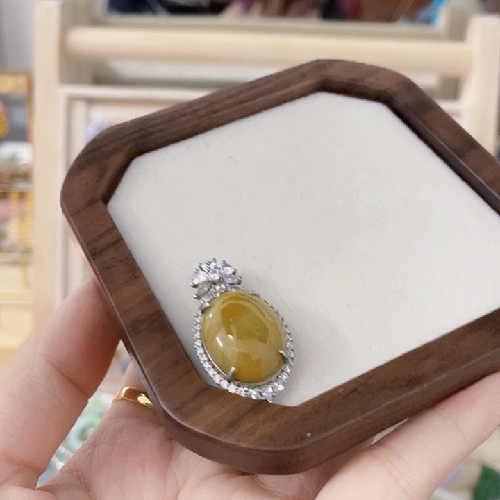 颈饰未镶嵌翡翠天然翡翠Ａ货