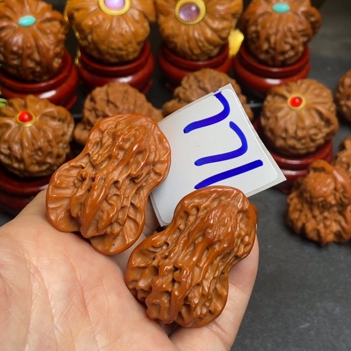 30葫芦771文玩核桃狮子头