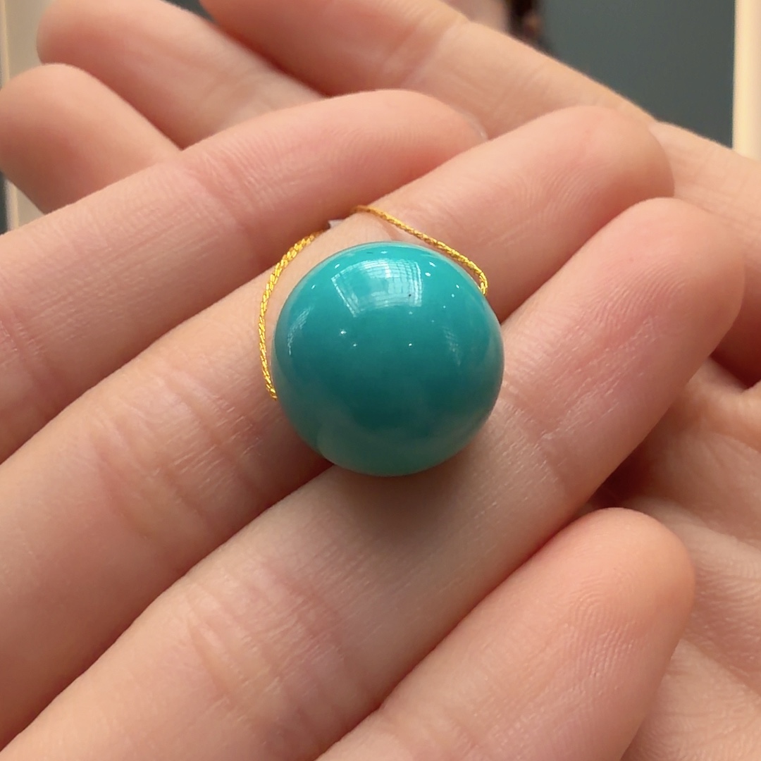 绿松石未镶嵌颈饰