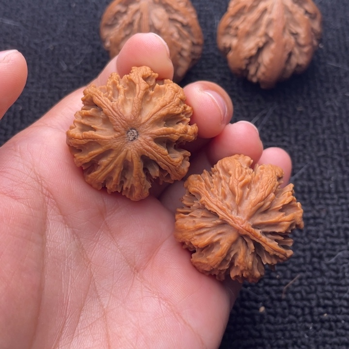 把件文玩核桃文玩核桃16