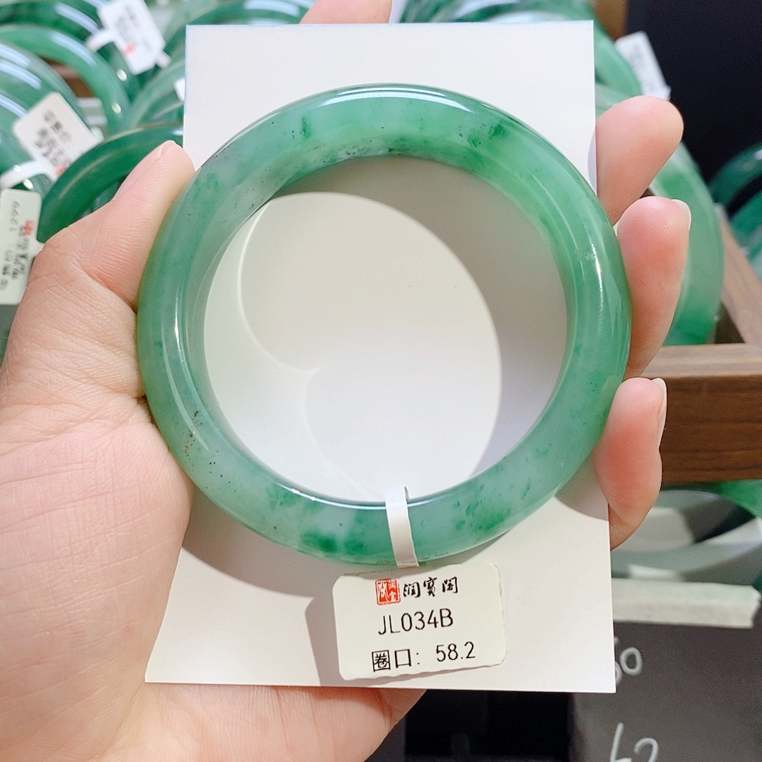 石英质玉手镯未镶嵌34