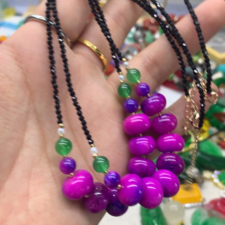 苏纪石（舒俱来）合金颈饰吊坠