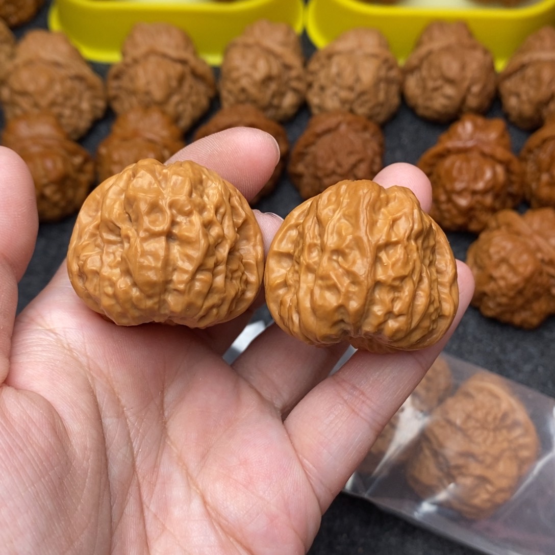 文玩核桃把件小**蛤蟆36