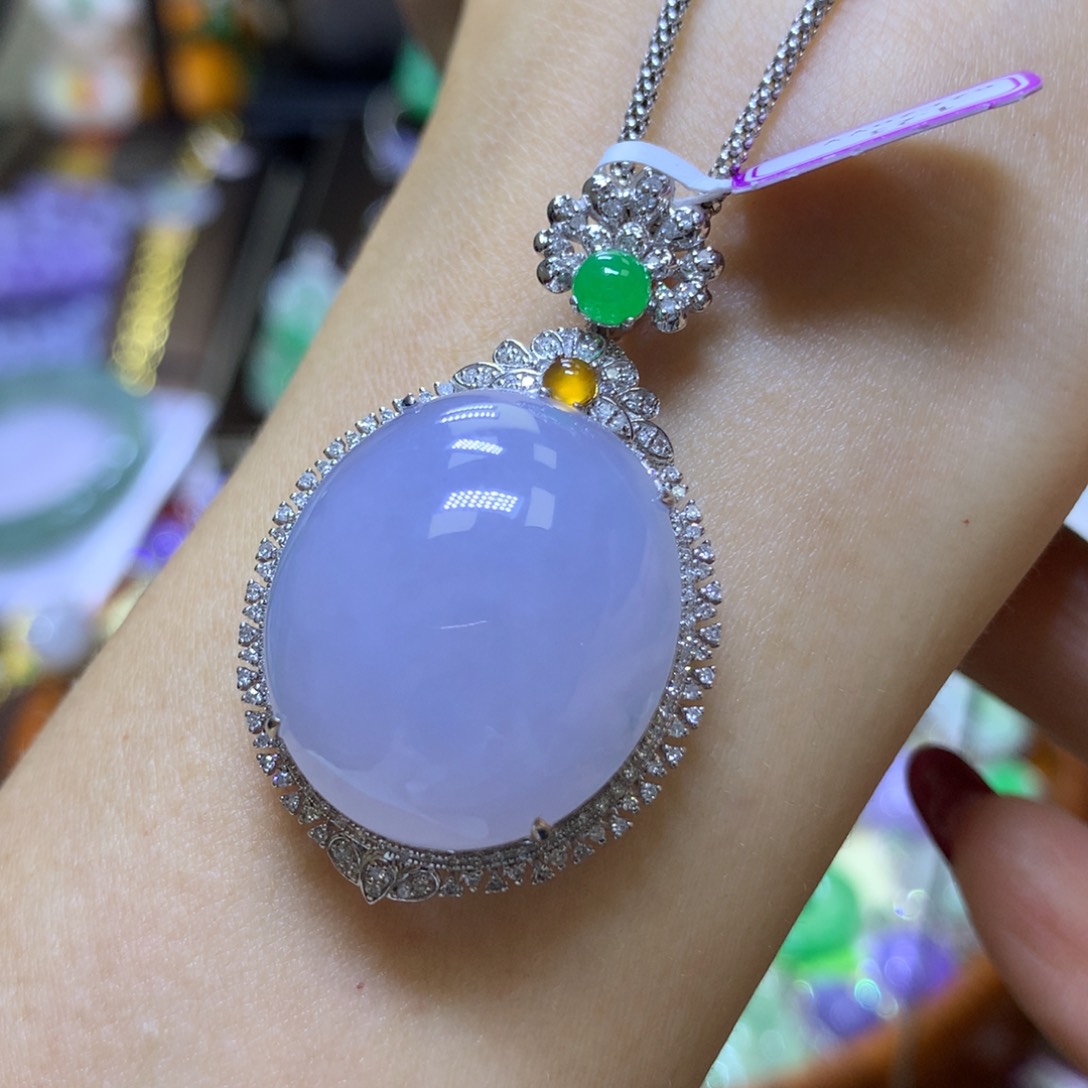 【闪购商品】翡翠颈饰18K金镶嵌翡翠