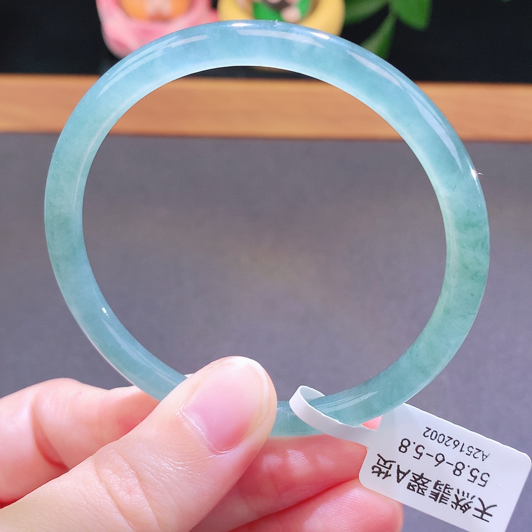 翡翠未镶嵌手镯天然翡翠