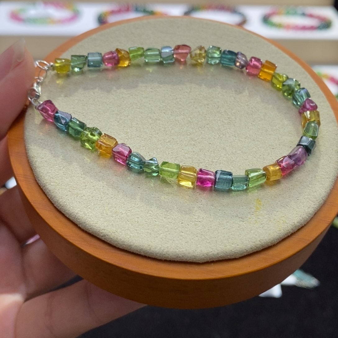 【闪购商品】碧玺手串未镶嵌两天看货期