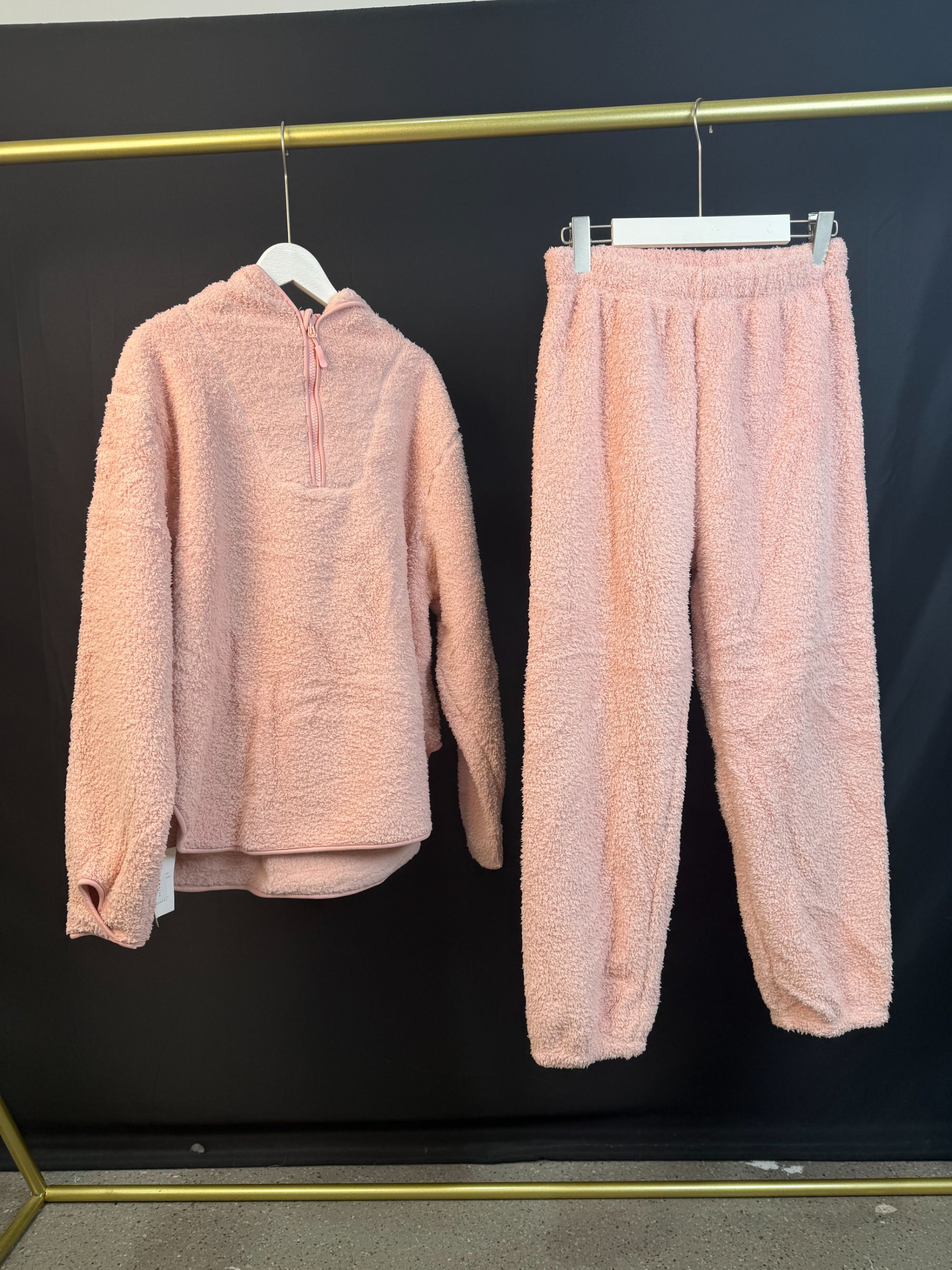 9018冬季保暖连帽睡衣家居服套装女士加厚轻奢女装绵软萌妹家居服