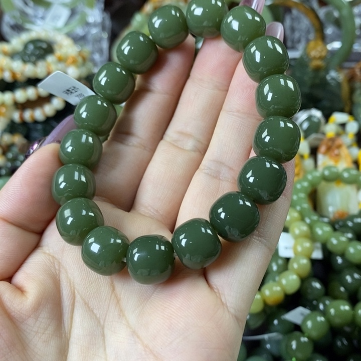 透闪石质玉手串未镶嵌?**]