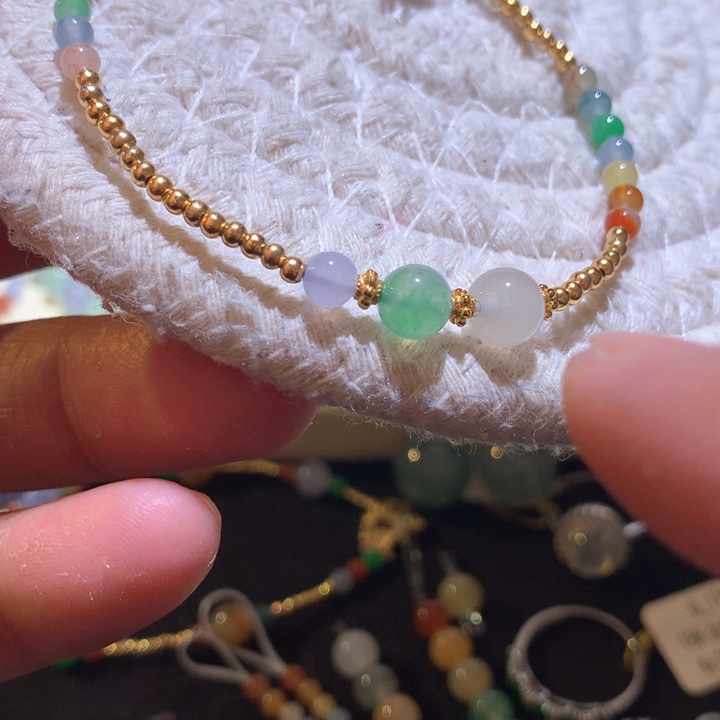 翡翠颈饰未镶嵌三颗主珠