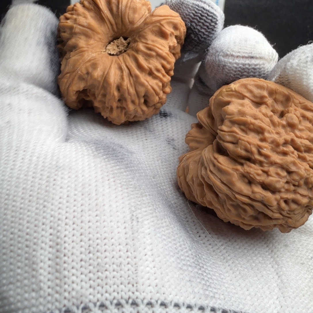 晒***黑核桃手串/手链南疆核桃