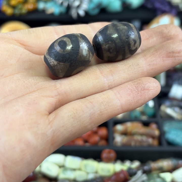 老***王玛瑙/玉髓未镶嵌颈饰