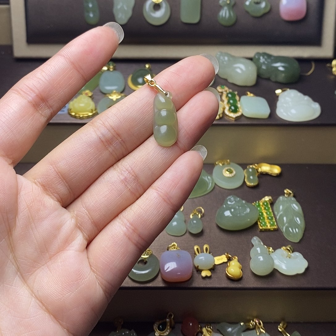 和田玉颈饰银S925镶嵌