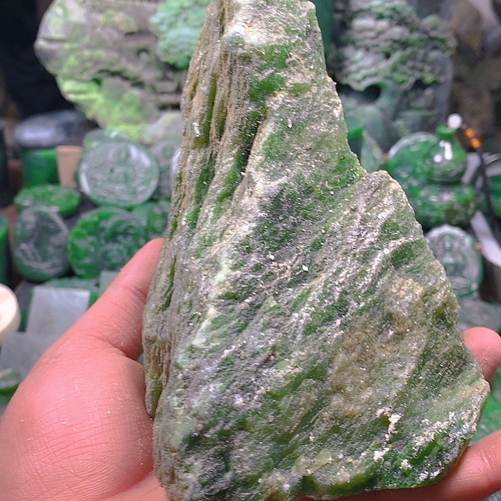 大****和田玉（碧玉）未镶嵌珠宝半成品