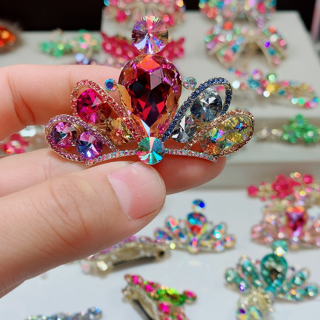 皮质铁合金发饰的