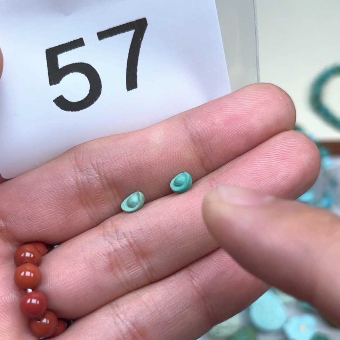 南红玛瑙未镶嵌珠宝奇石