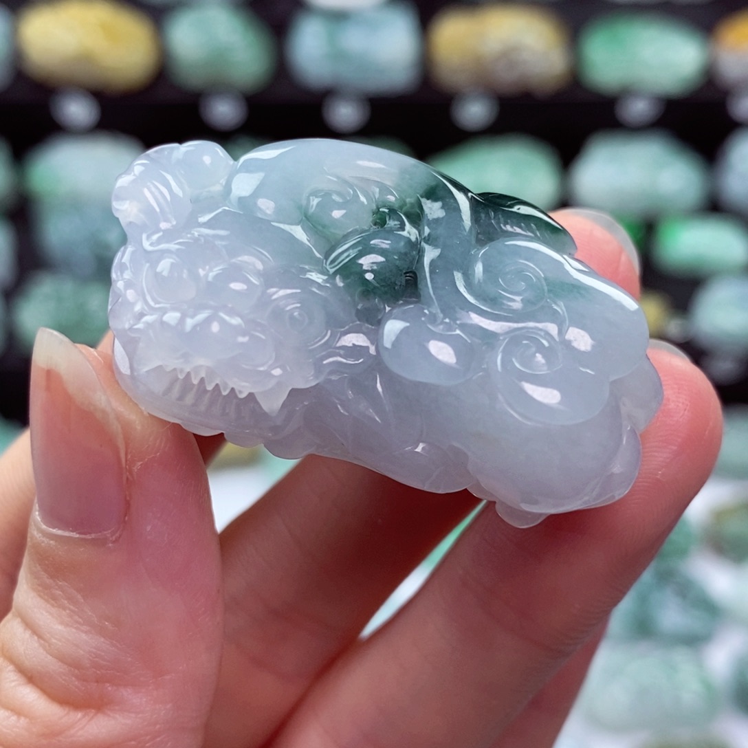 翡翠颈饰未镶嵌天然