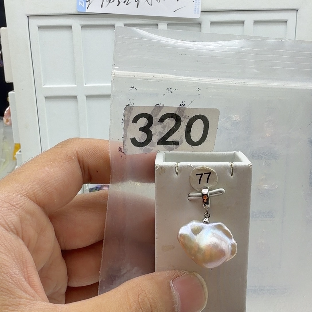 淡水珍珠合金颈饰