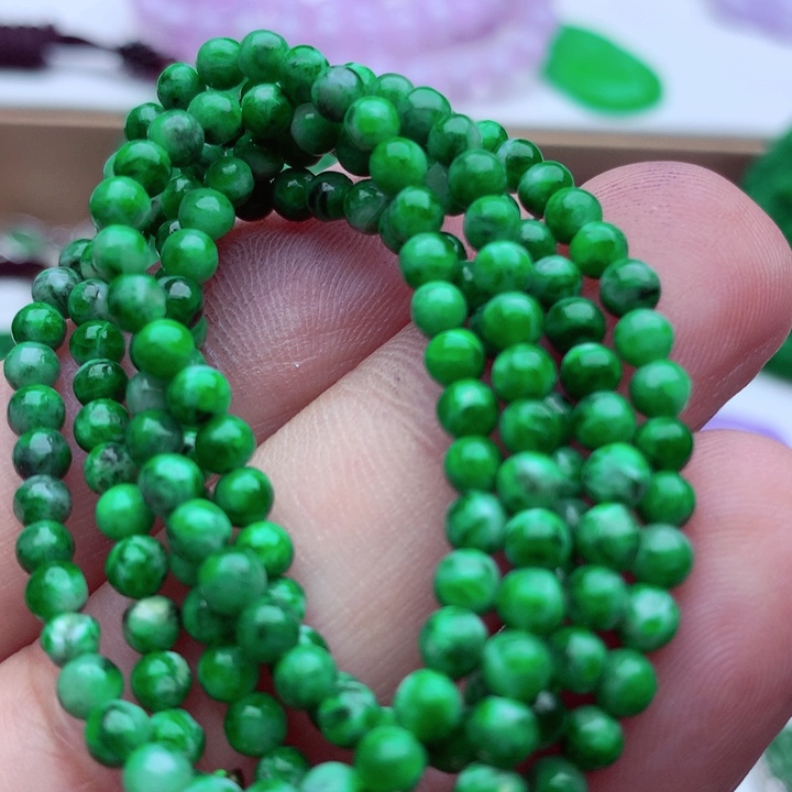 翡翠未镶嵌毛衣链