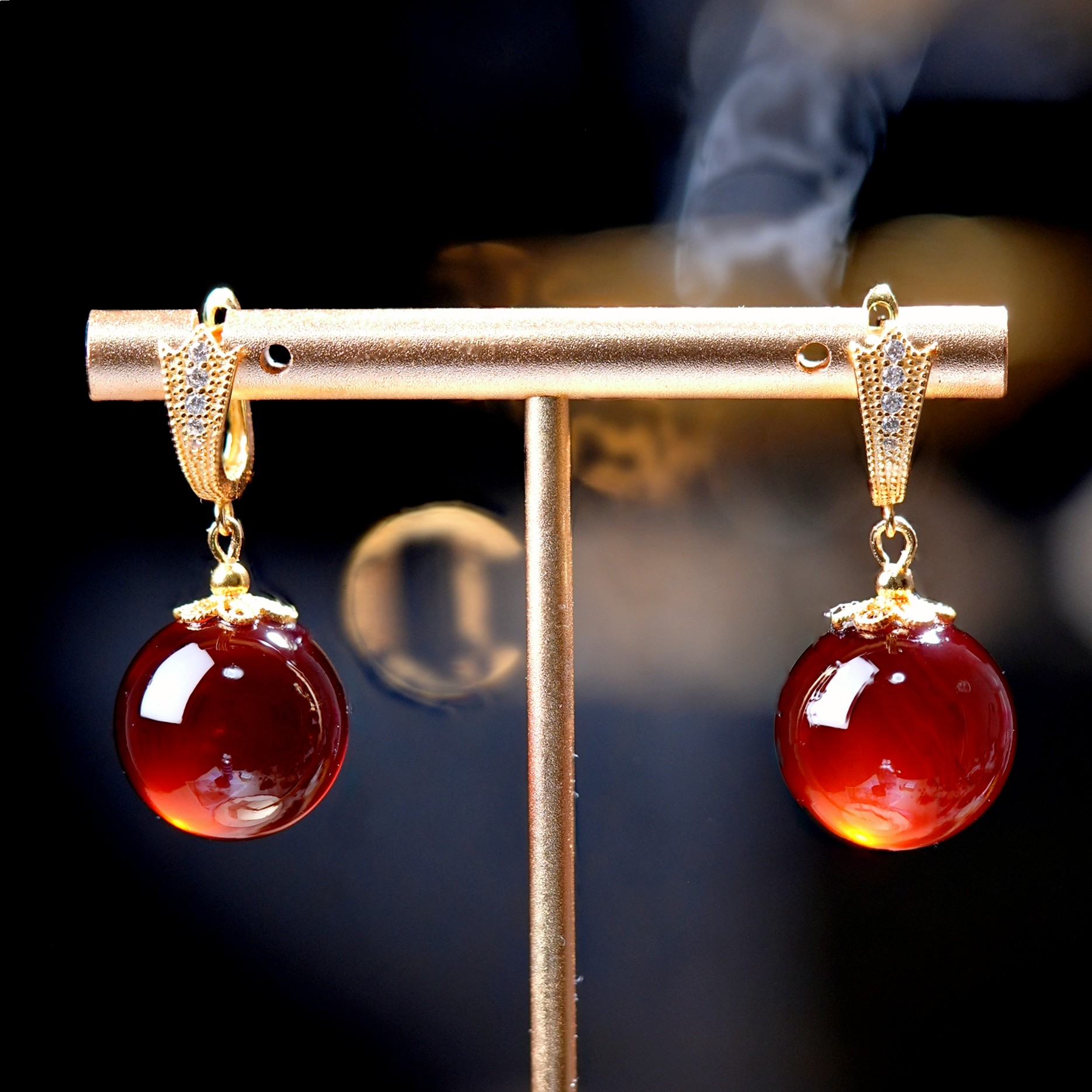 通体S925银15mm缅甸血珀火焰祥云耳扣时尚百搭气质通勤