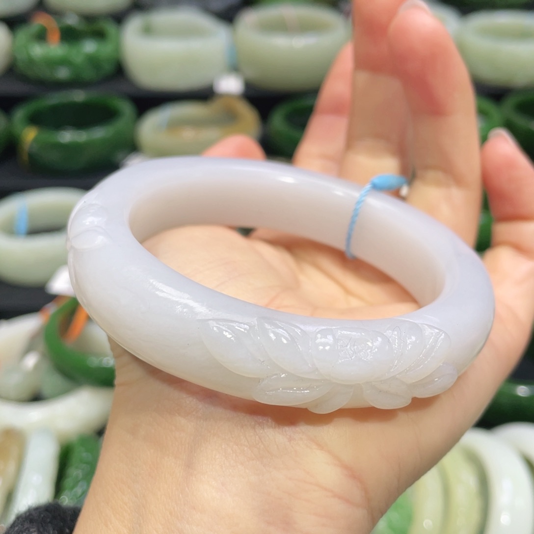 未镶嵌手镯和田玉87