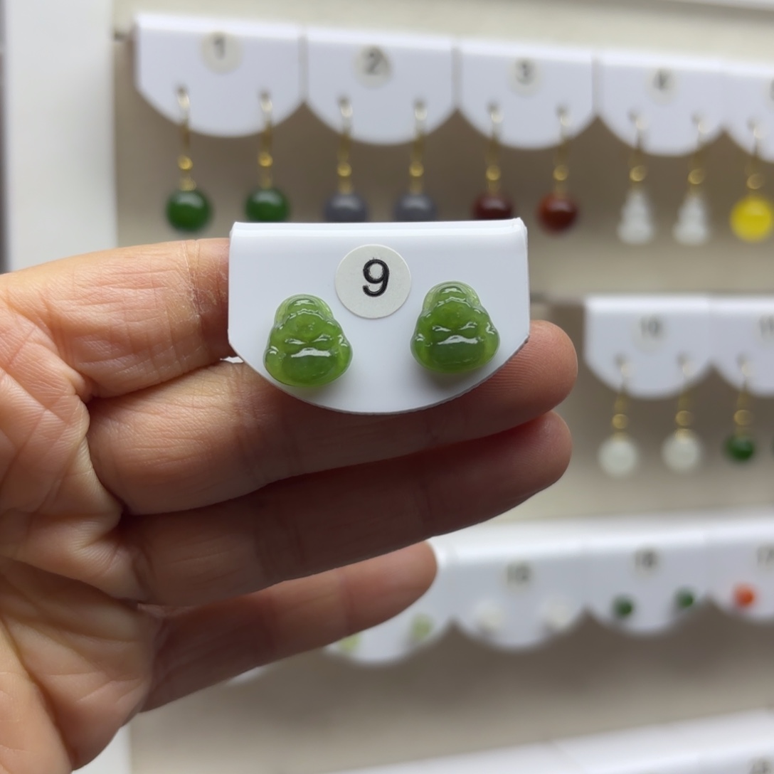 和田玉18K金镶嵌耳饰