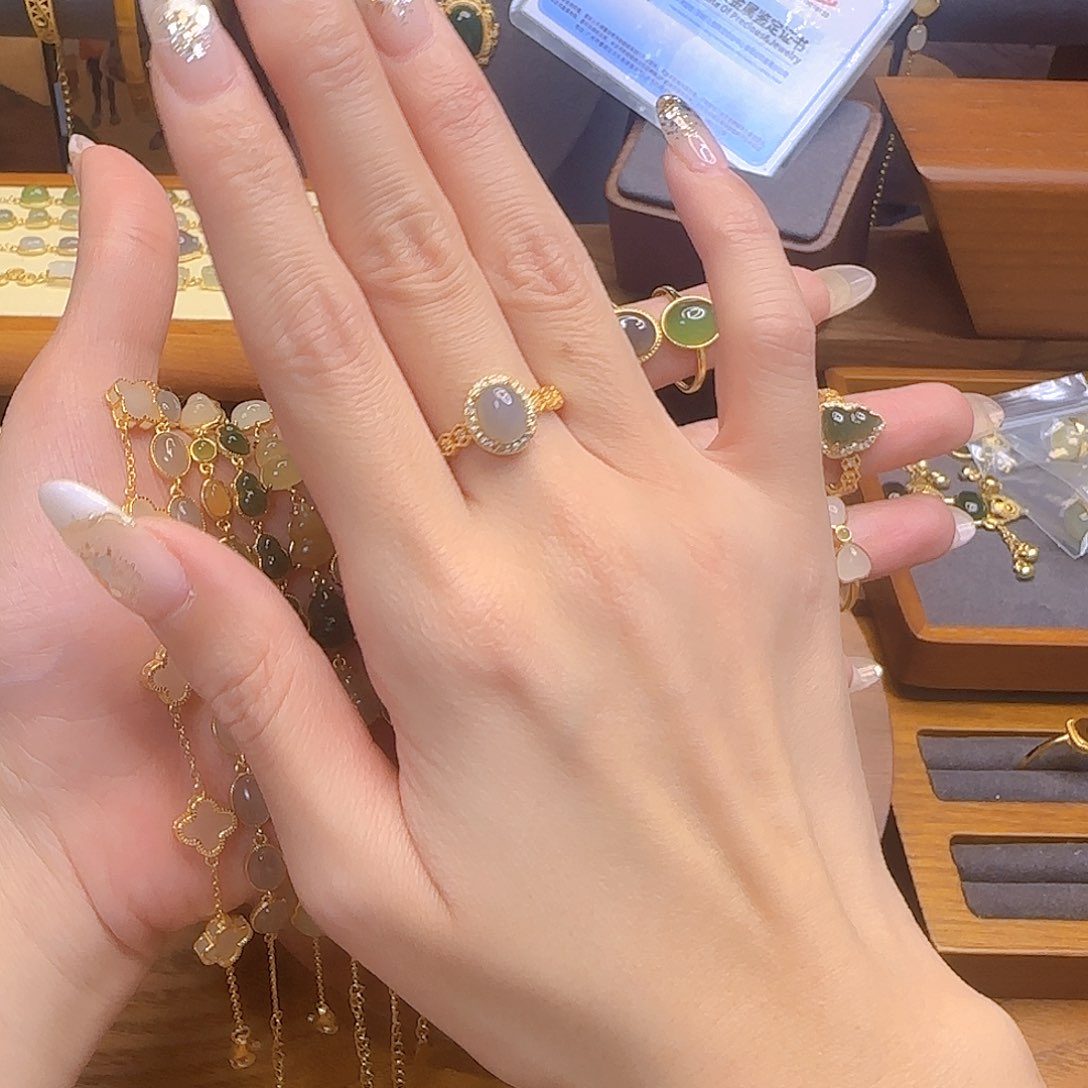 和田玉戒指银S925镀金镶嵌