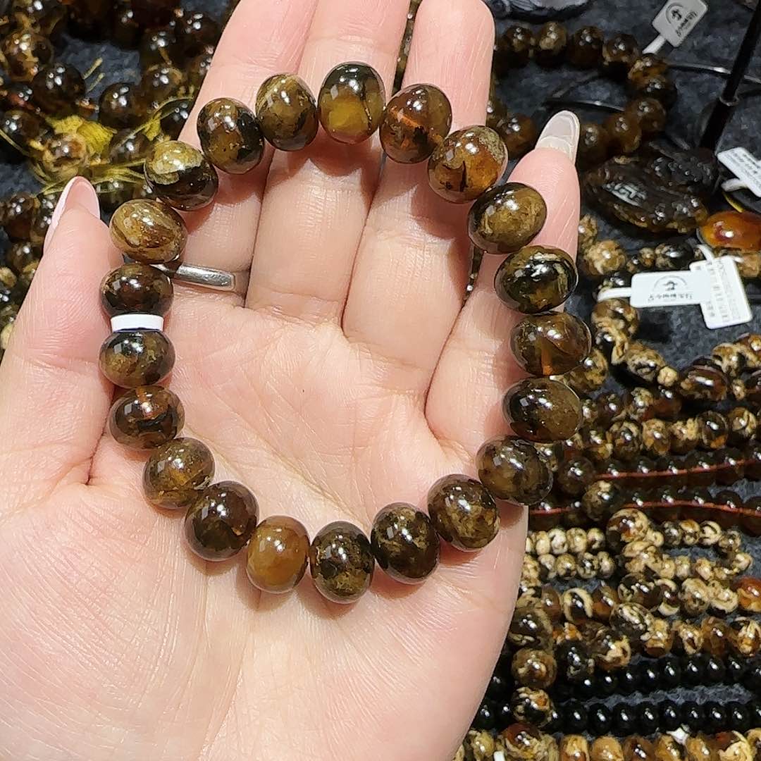 琥珀戒指未镶嵌月****圆抚顺琥珀