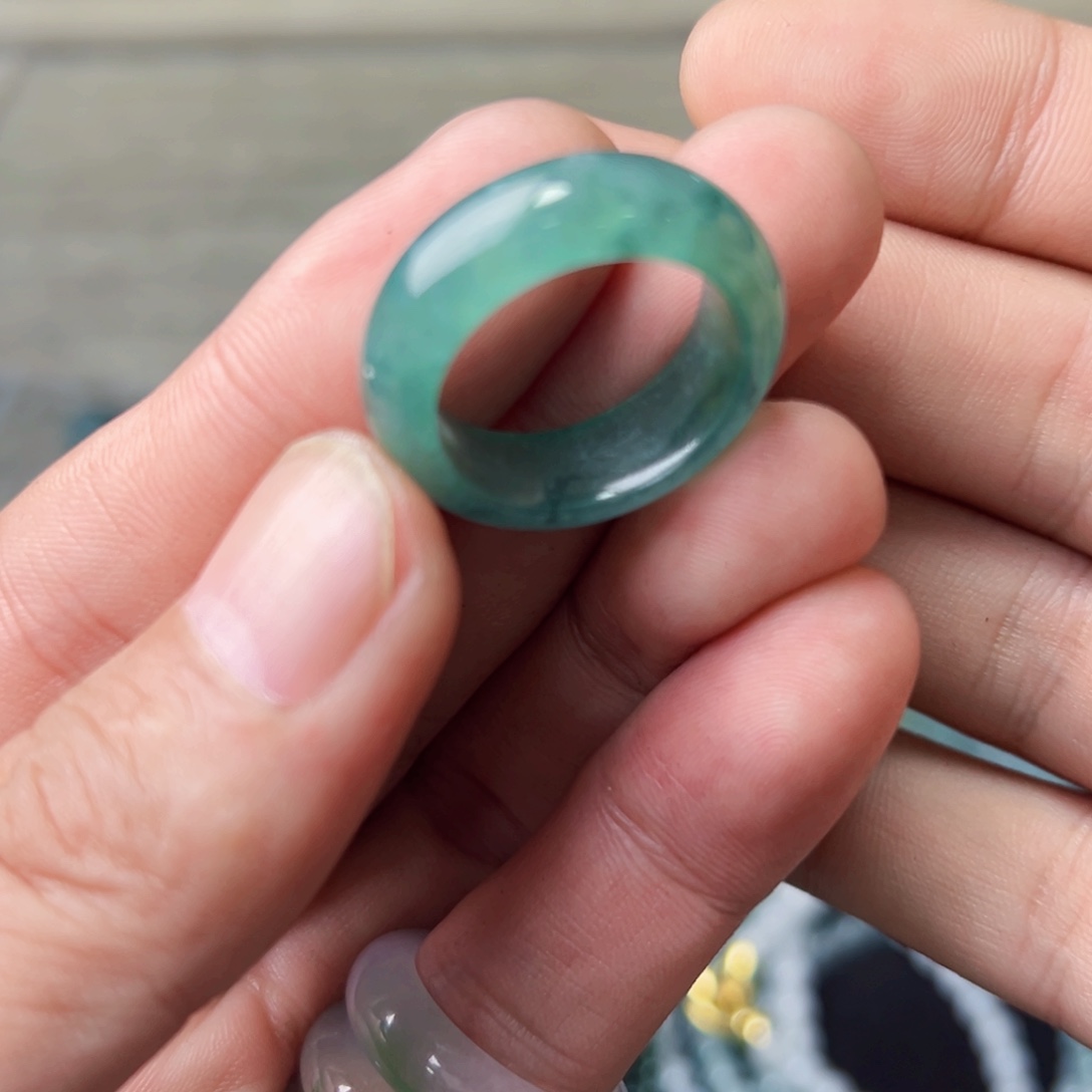 定制翡翠未镶嵌圈口21号